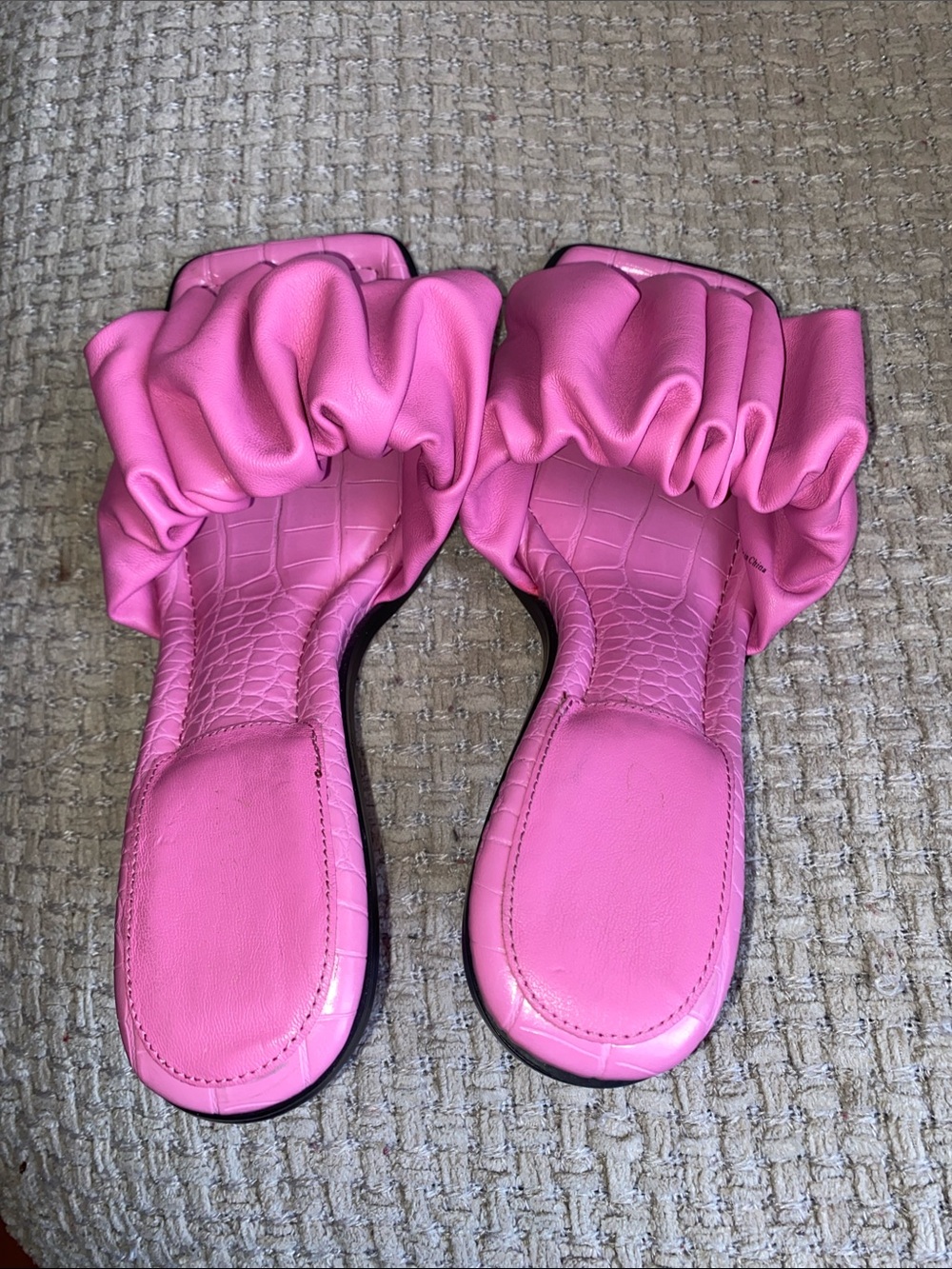 Circus by Sam Edelman Pink Ruched Slide Mules - Picture 6 of 10